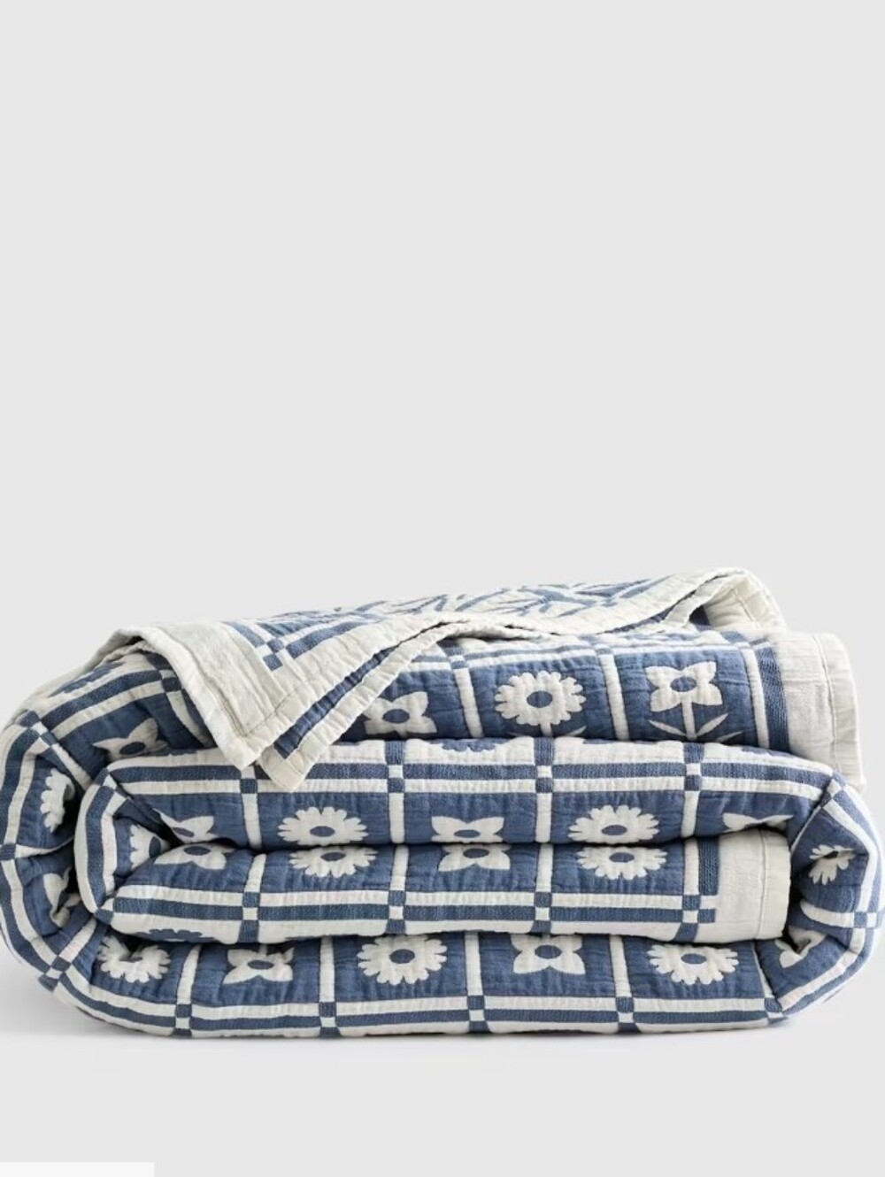Quince Organic Cotton Jacquard Floral Coverlet Glacial Blue Queen NEW
